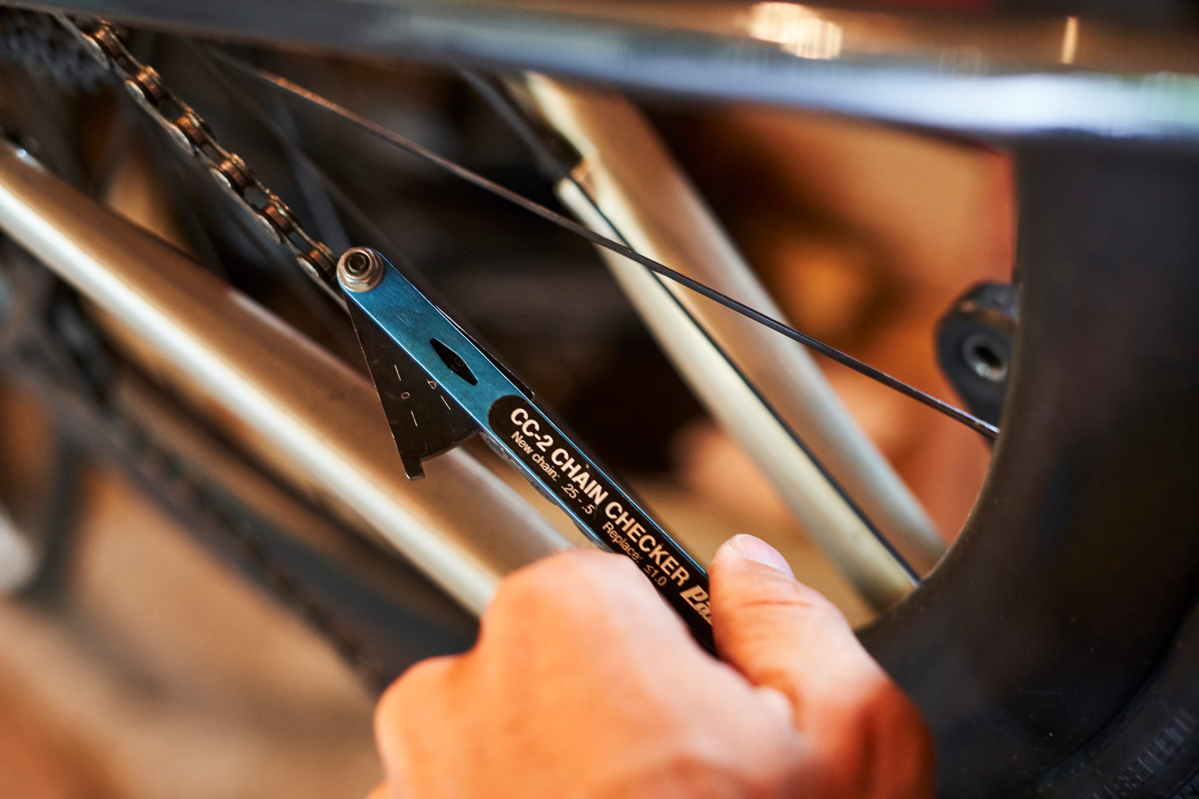 bicycle chain inspection