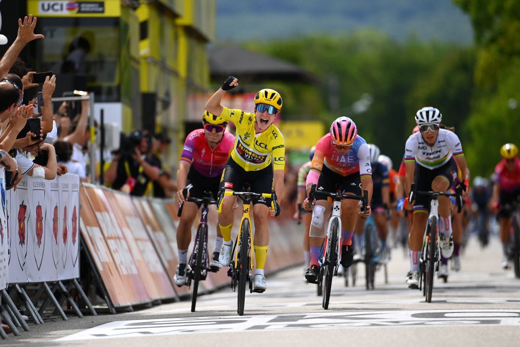 women cycling broadcast